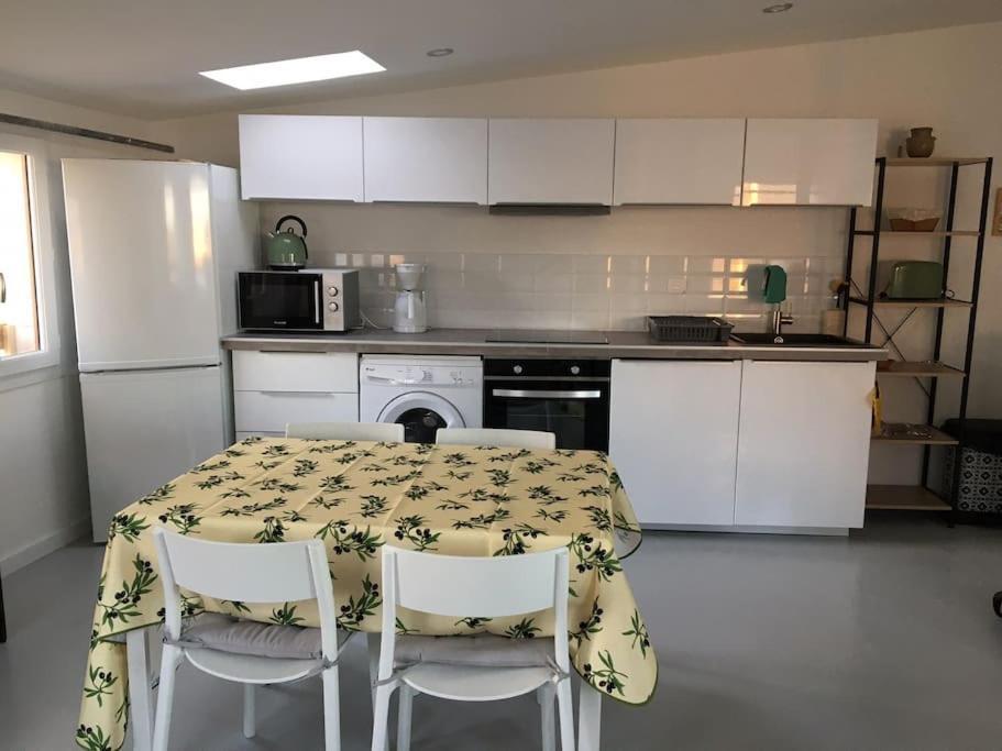 Duplex Sur Un Fameux Grain De Sable Apartment Bonifacio (Corsica)
